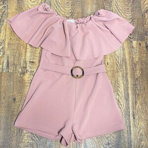 Jolie & Joy size small Elegant Mauve Off-Shoulder Jumpsuit romper with Belt‎